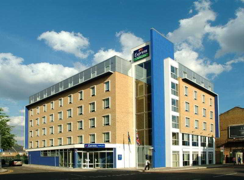 Holiday Inn Express Earls Court, An Ihg Hotel Londra Exterior foto